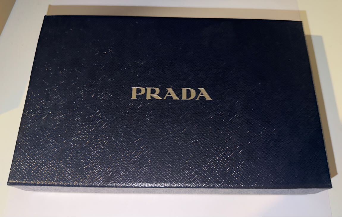 Prada Gözlük Kutusu+Kabı(Hediyeli) — görsel 5/7