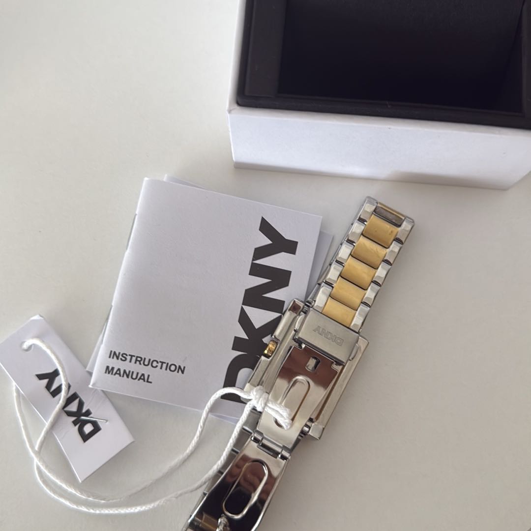 DKNY Saat — görsel 7/8