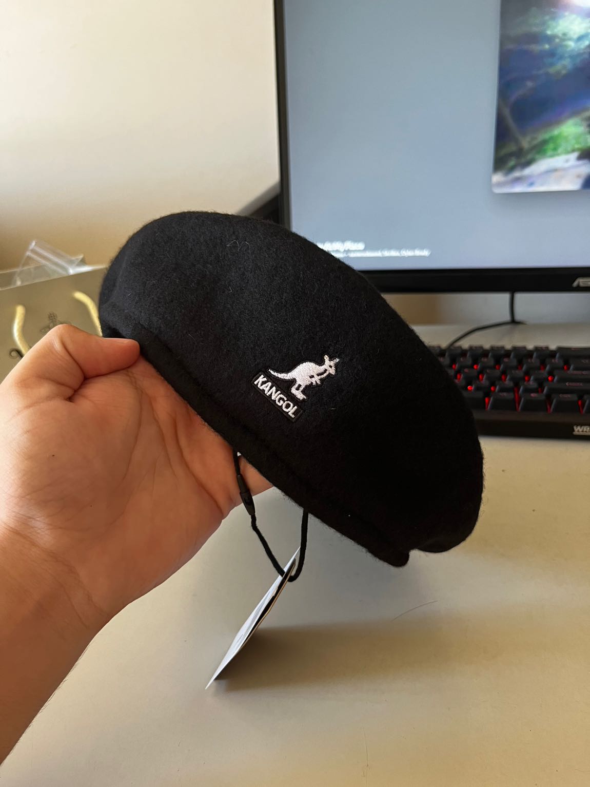 Kangol siyah bere — görsel 5/6