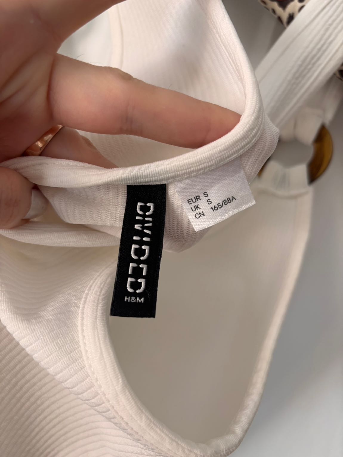 Beyaz çıtçıtlı bodysuit — görsel 6/6