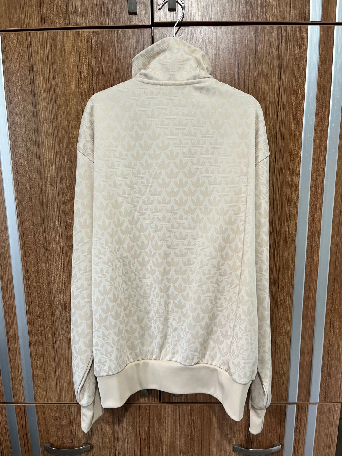 Adidas hologram Bej Fermuarlı Ceket — görsel 3/5