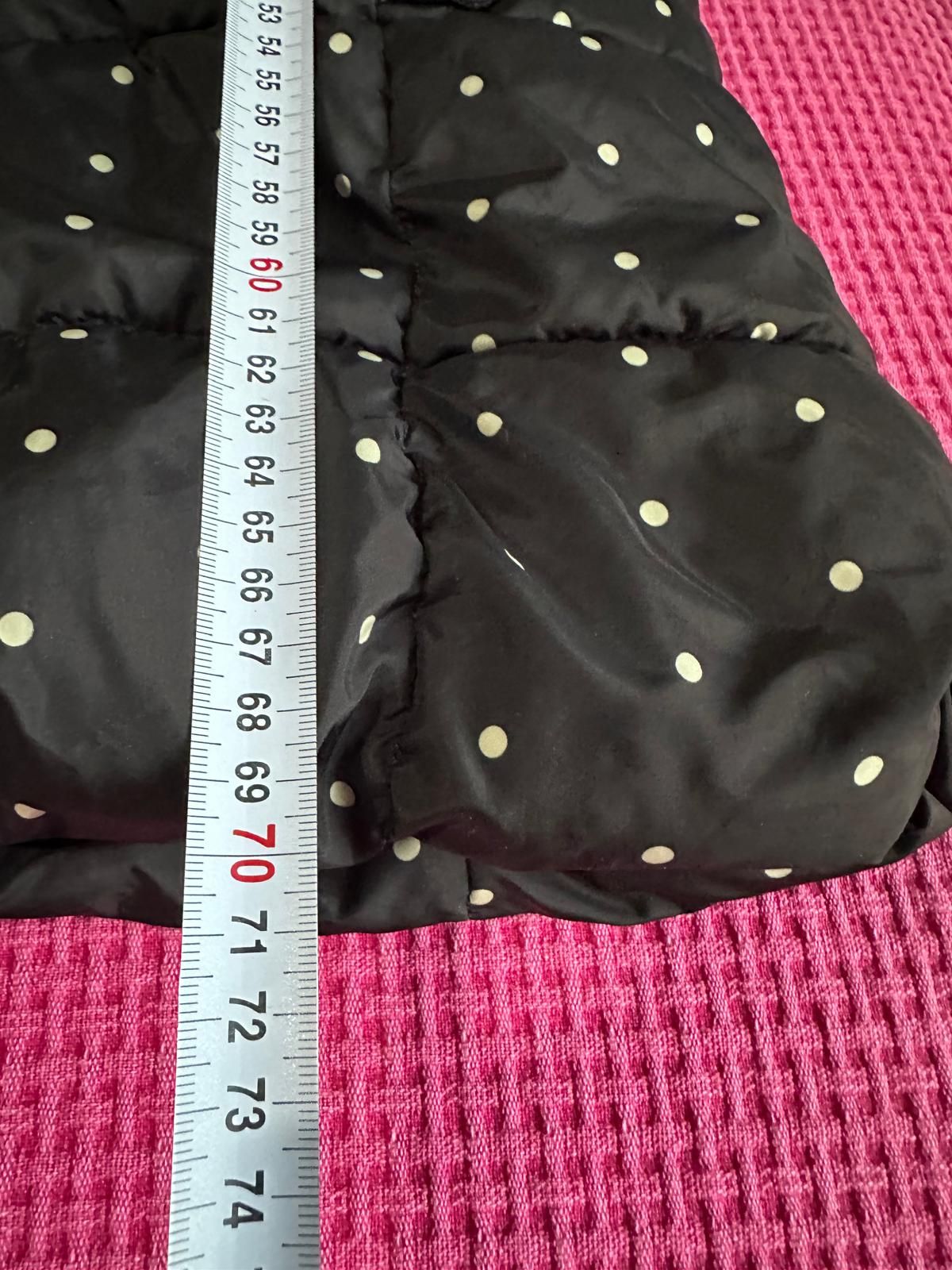 Mango Siyah Puantiyeli Kapüşonlu Mont — görsel 5/7