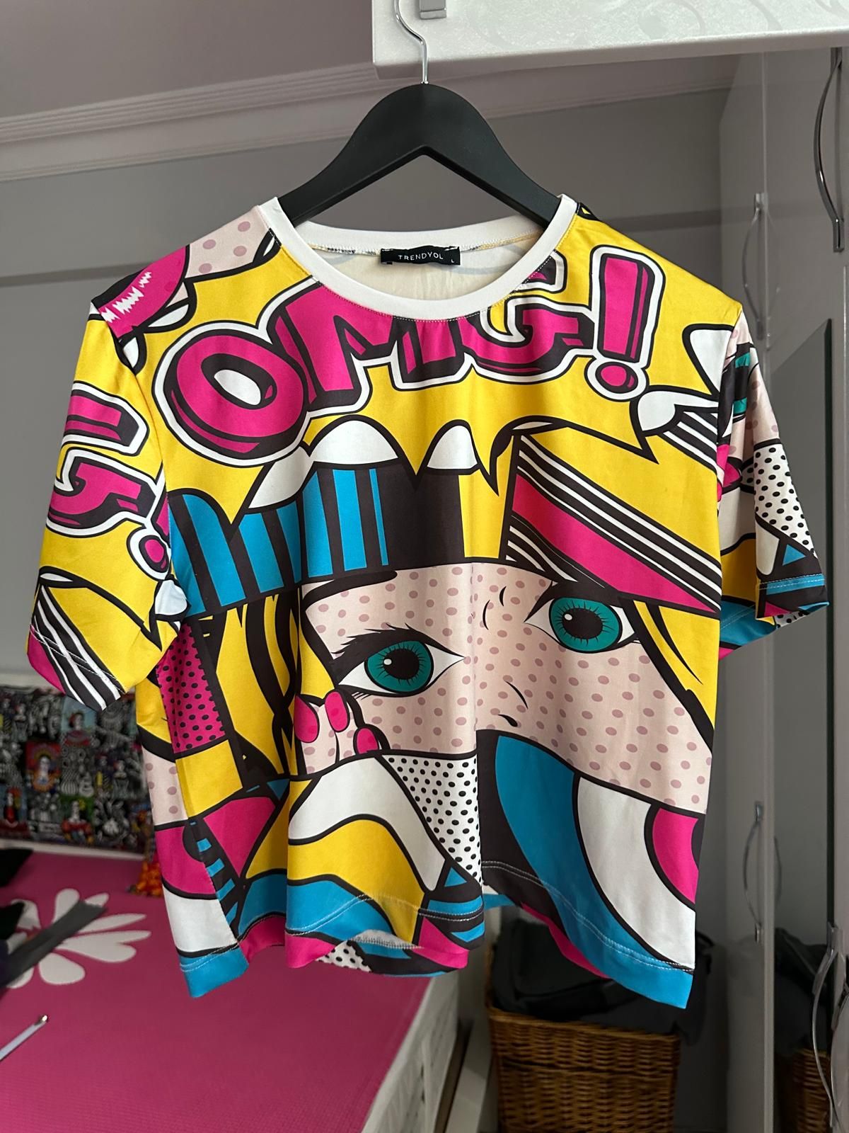 Trendyol Pop Art Çizgi Roman Desenli Cro — görsel 2/5