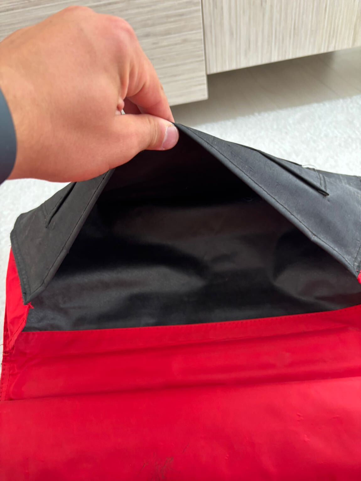 Siyah laptop çantası — görsel 4/4