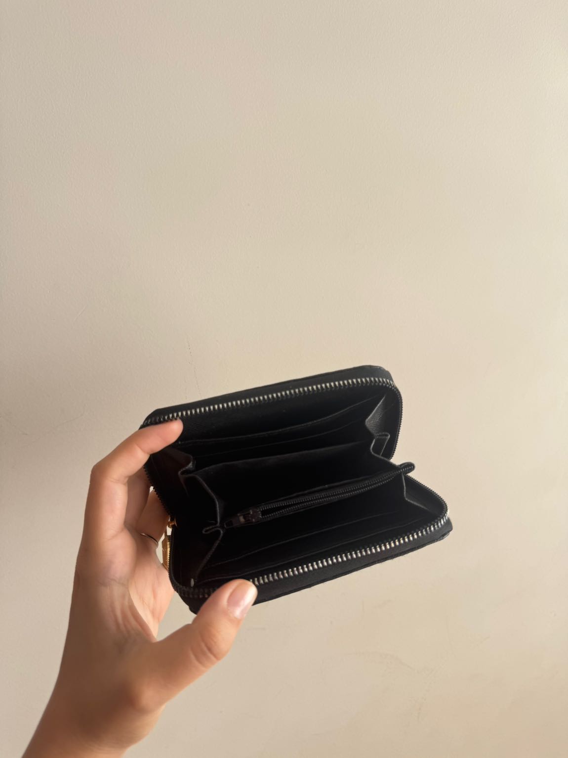Prada Siyah Cüzdan — görsel 3/3