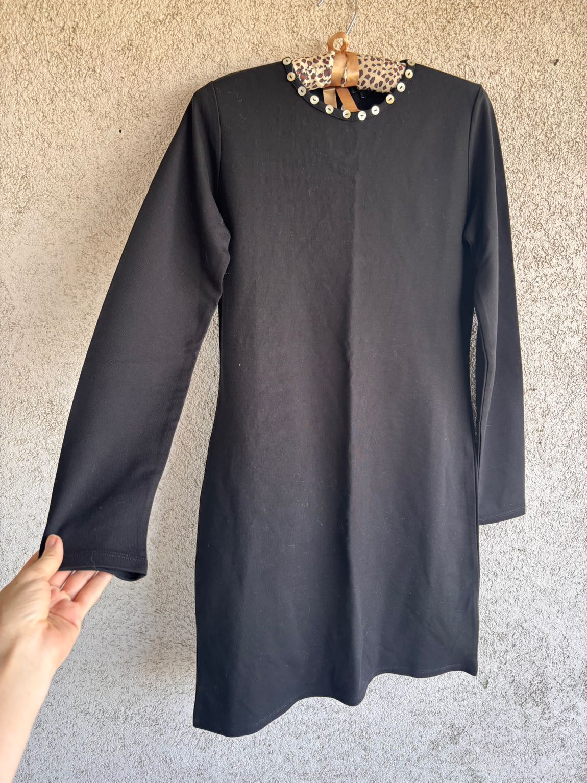 Siyah elbise — görsel 2/6