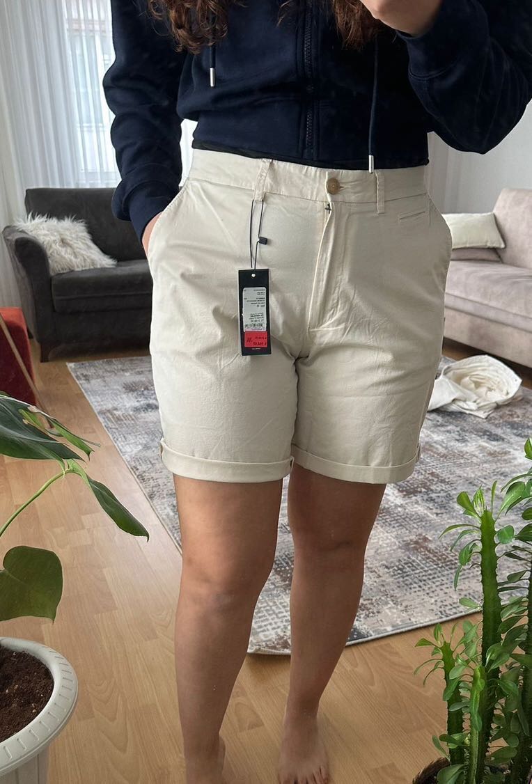 Tommy Hilfiger Bej Şort — görsel 5/5