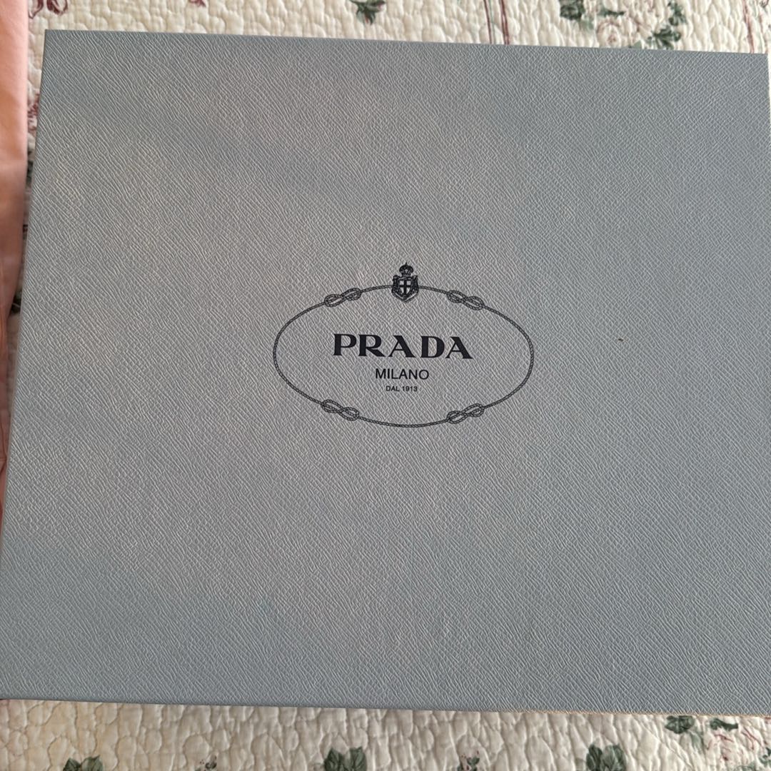 Prada bot — görsel 9/11