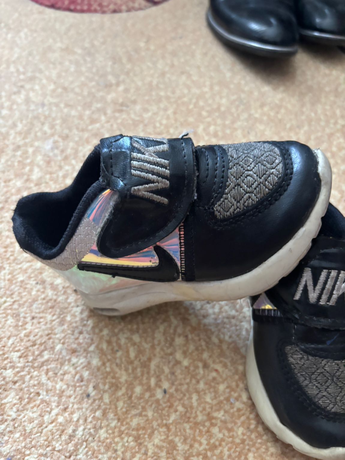 Nike Çok Renkli Sneaker — görsel 2/4