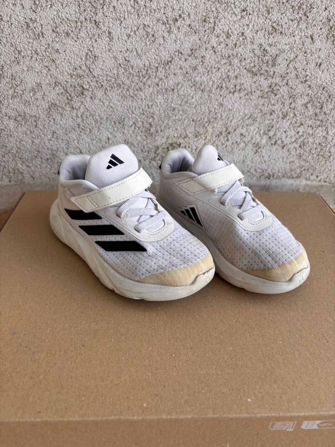 Adidas Beyaz Spor Ayakkabı — görsel 2/6