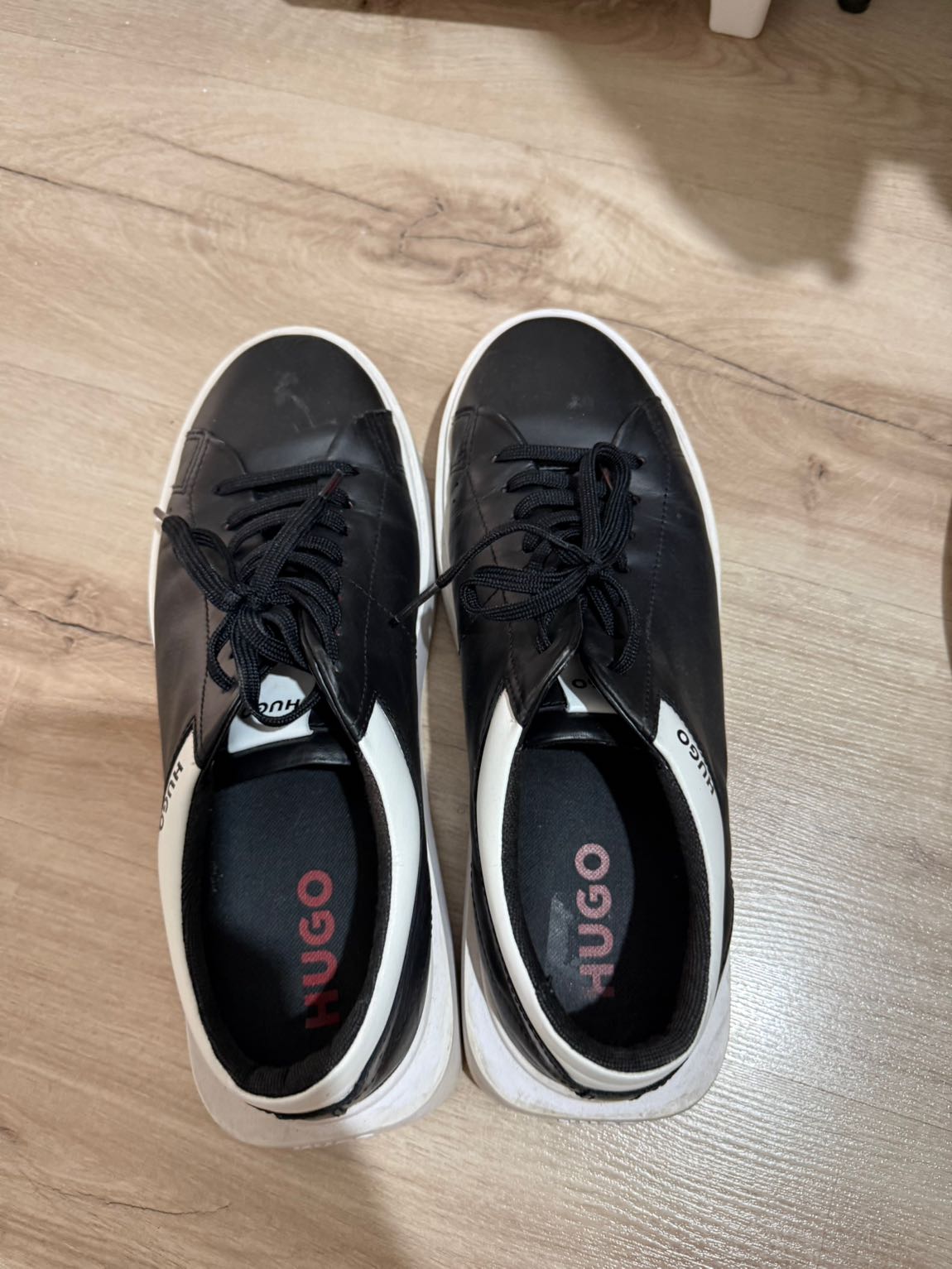 Hugo Siyah Deri Sneaker — görsel 2/4
