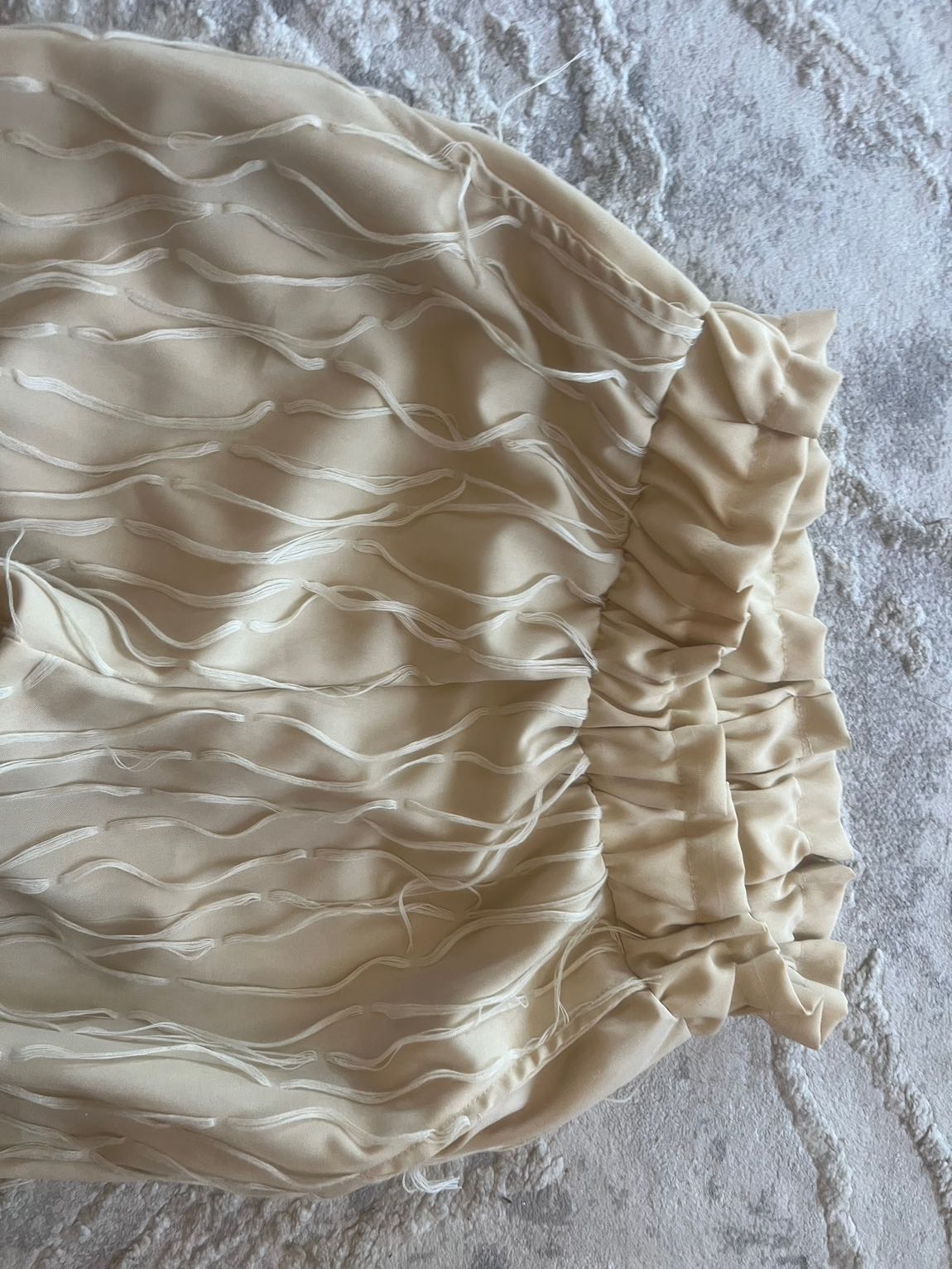Zara Bej Detaylı Pantolon hiç giyilmedi — görsel 2/9