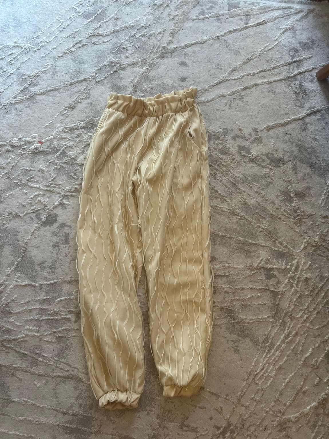 Zara Bej Detaylı Pantolon hiç giyilmedi — görsel 6/9