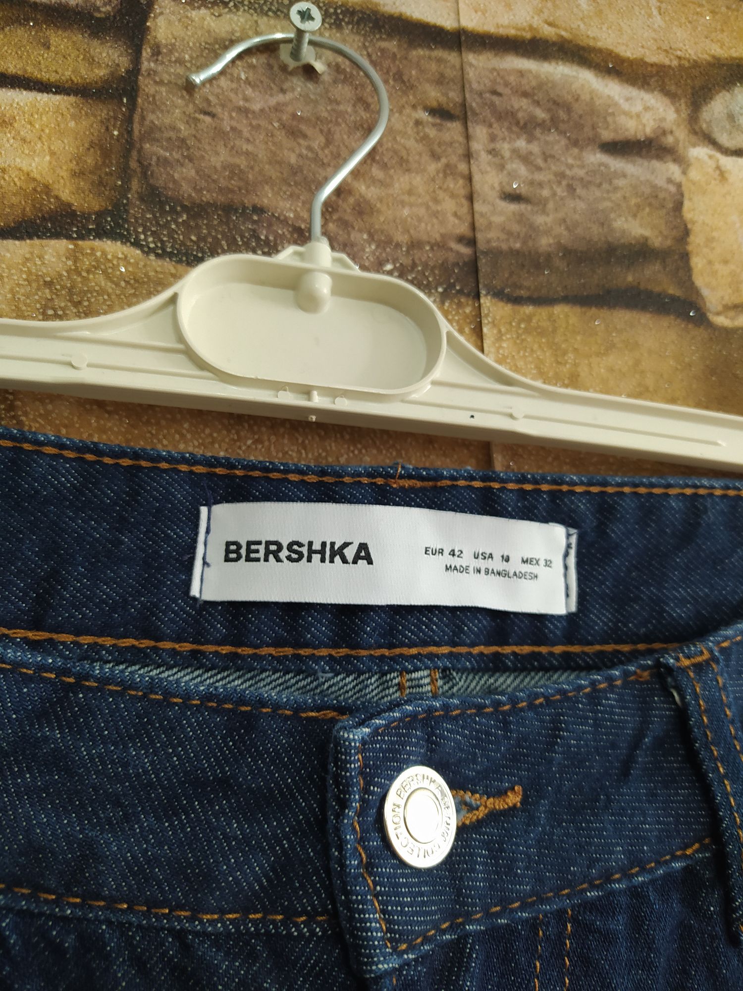 Jean.... — görsel 3/8