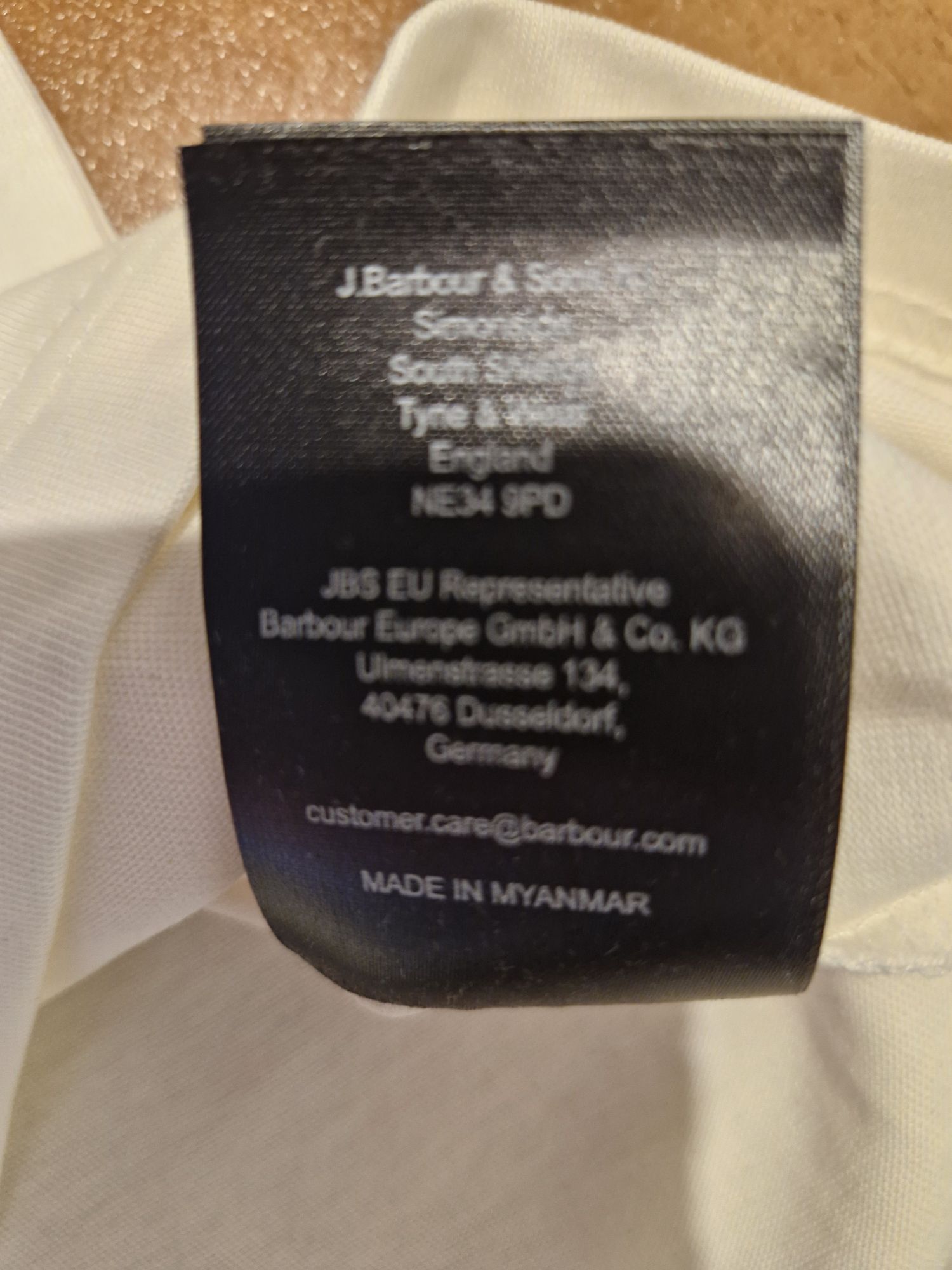 Barbour Tshirt ( Small ) — görsel 8/8