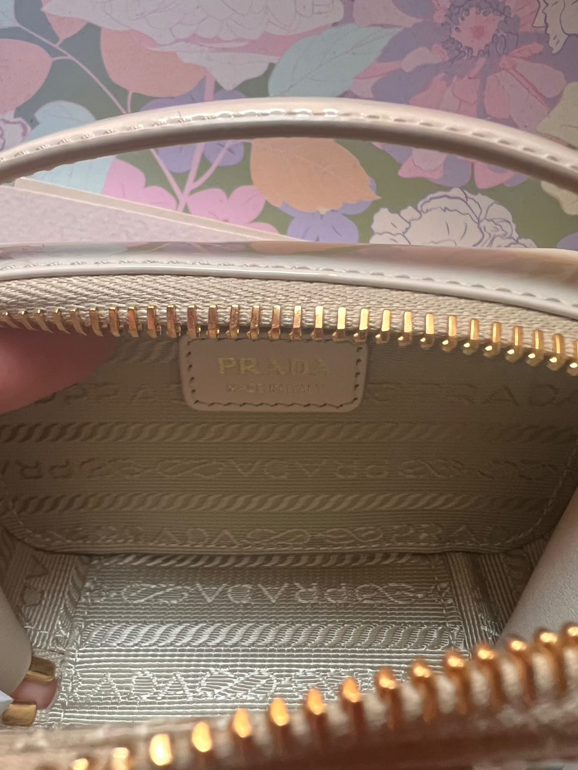 Prada Krem Mini Çanta — görsel 13/13