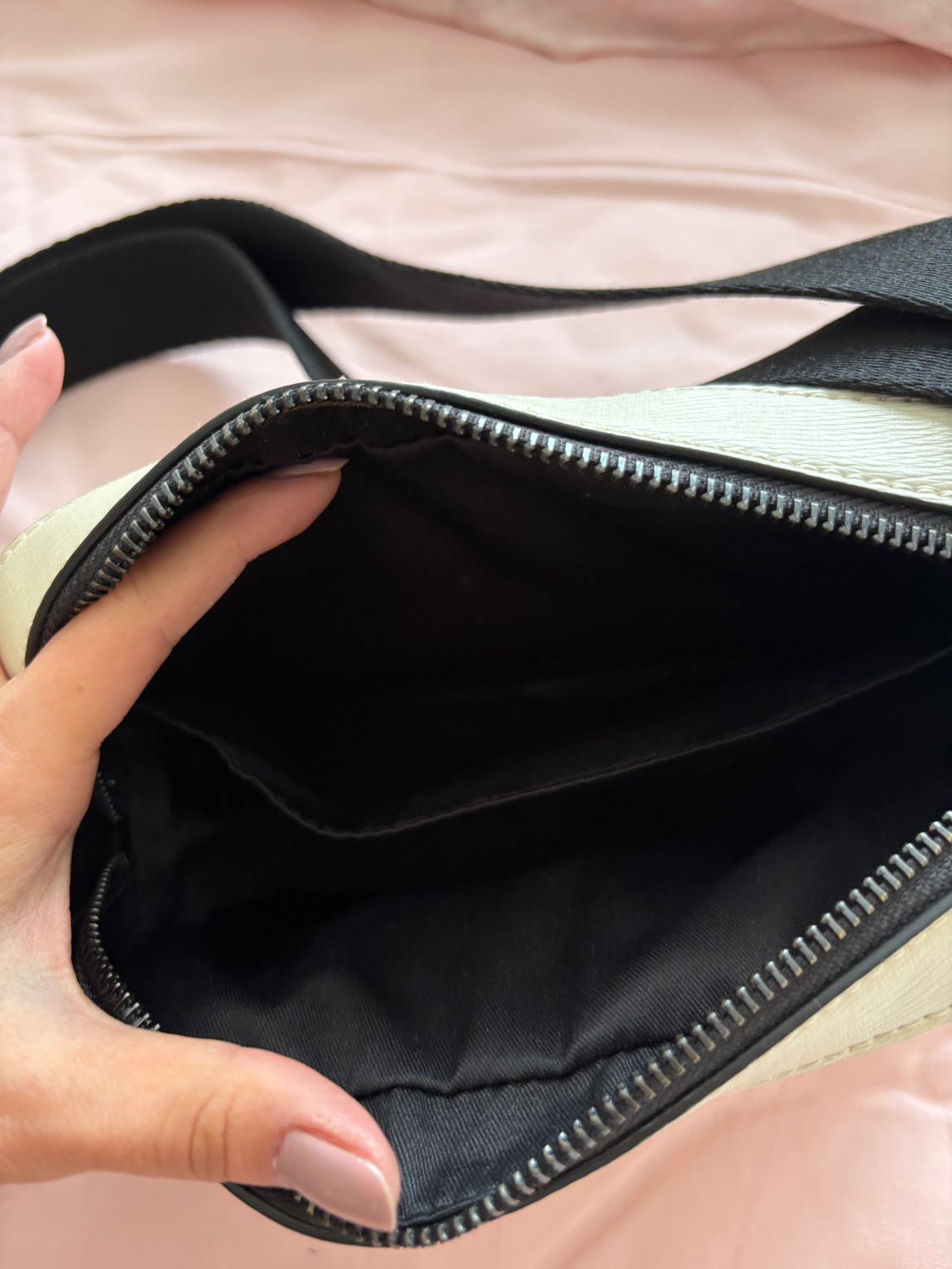 Calvin Klein Krem Omuz Çantası — görsel 5/6