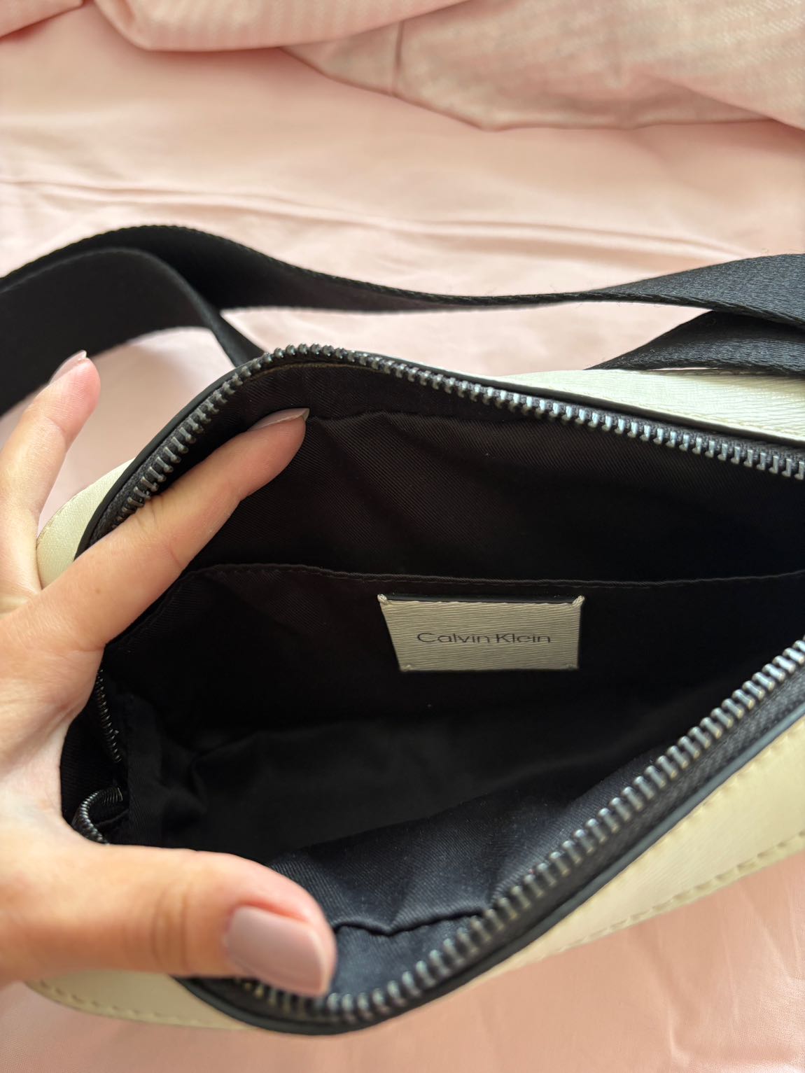 Calvin Klein Krem Omuz Çantası — görsel 6/6