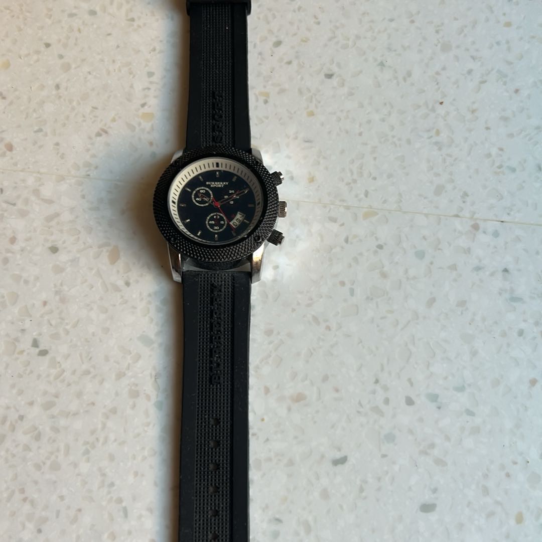 Burberry markaSiyah Spor Kronograf Saat — görsel 2/6