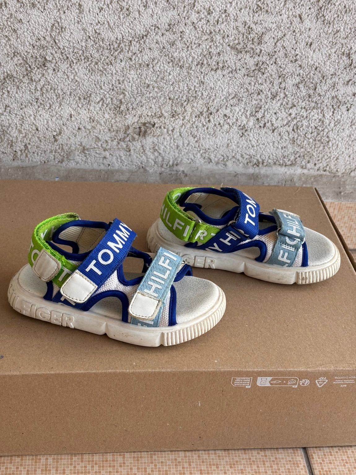 Tommy Hilfiger Çocuk Sandalet — görsel 2/6