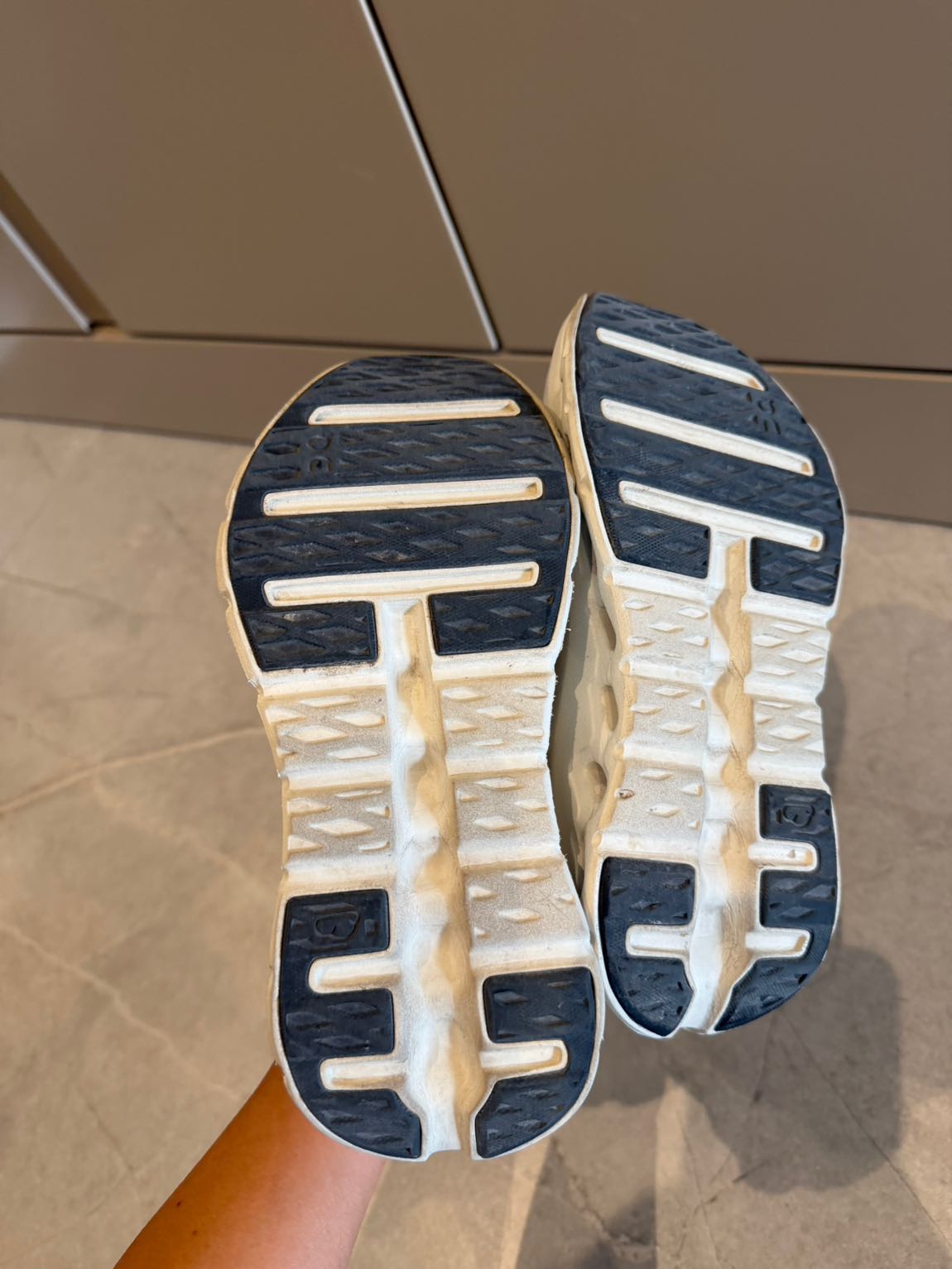 On Cloud Sneaker — görsel 8/9