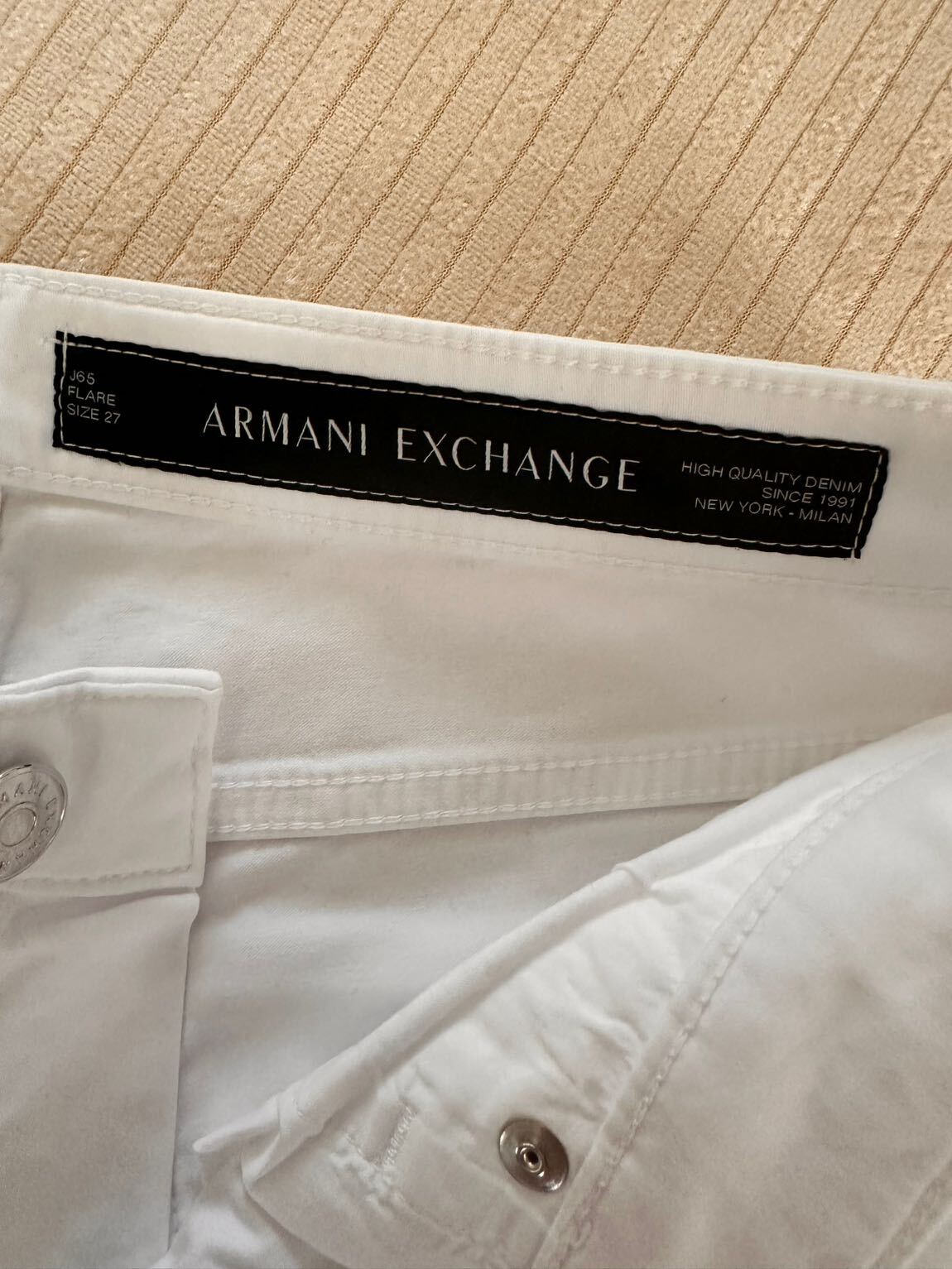 Armani Exchange Beyaz Jean Pantolon — görsel 2/5