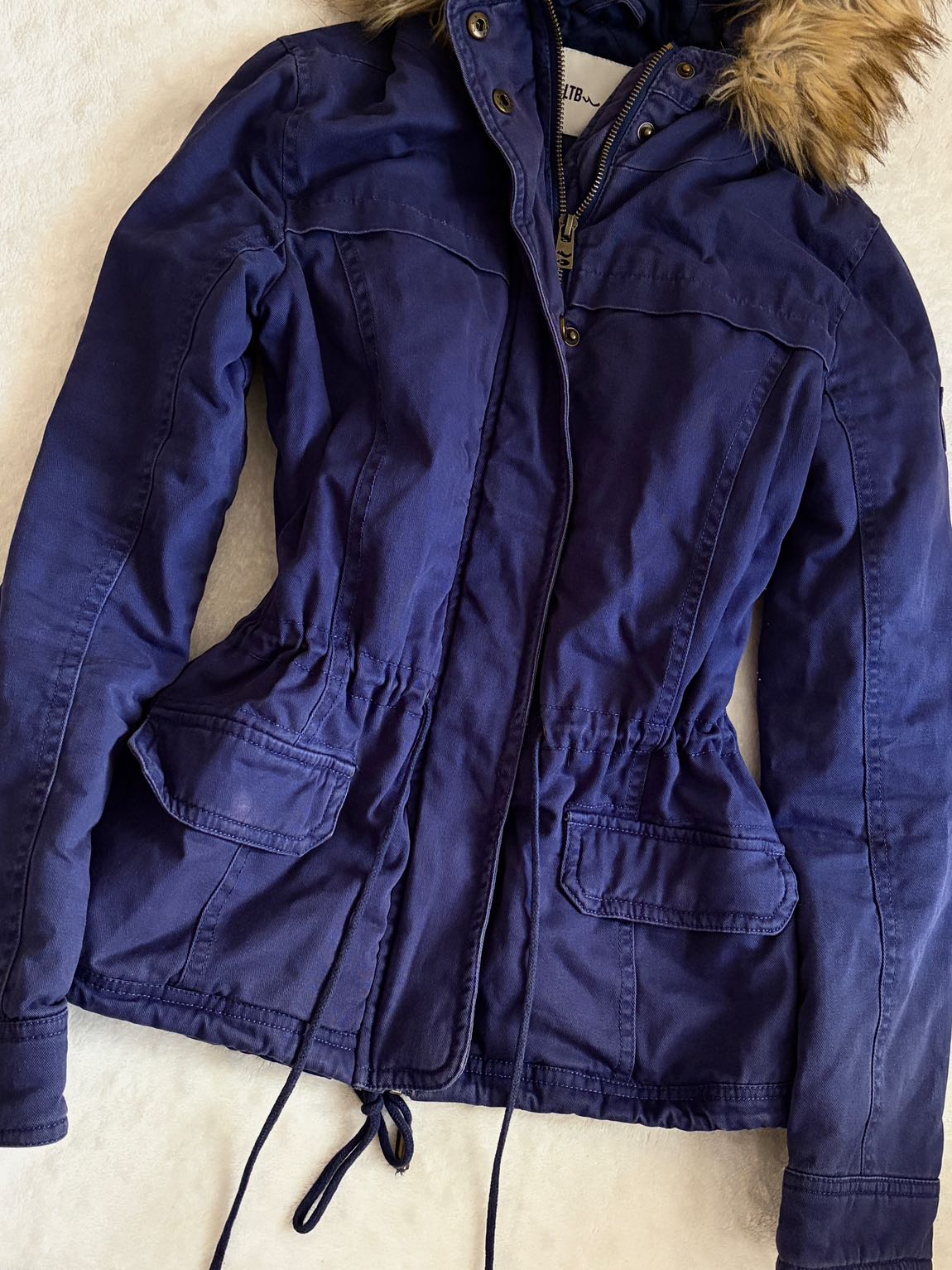 Fur Fitted Bella swan y2k baddie mont — görsel 3/4