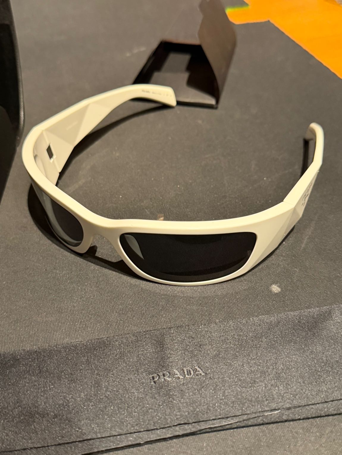 Prada Gözlük — görsel 6/6