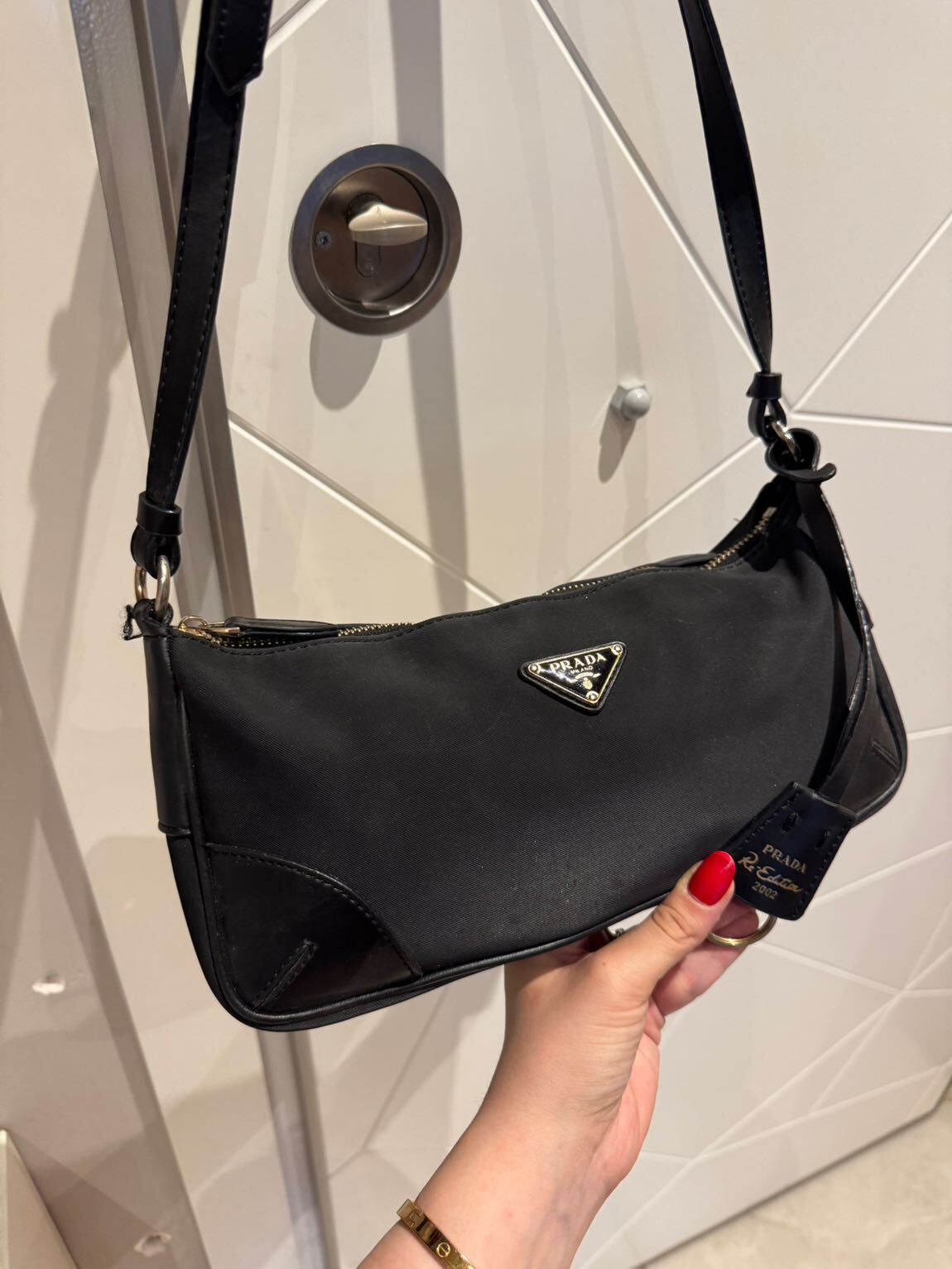 Prada Siyah Omuz Çantası — görsel 2/6