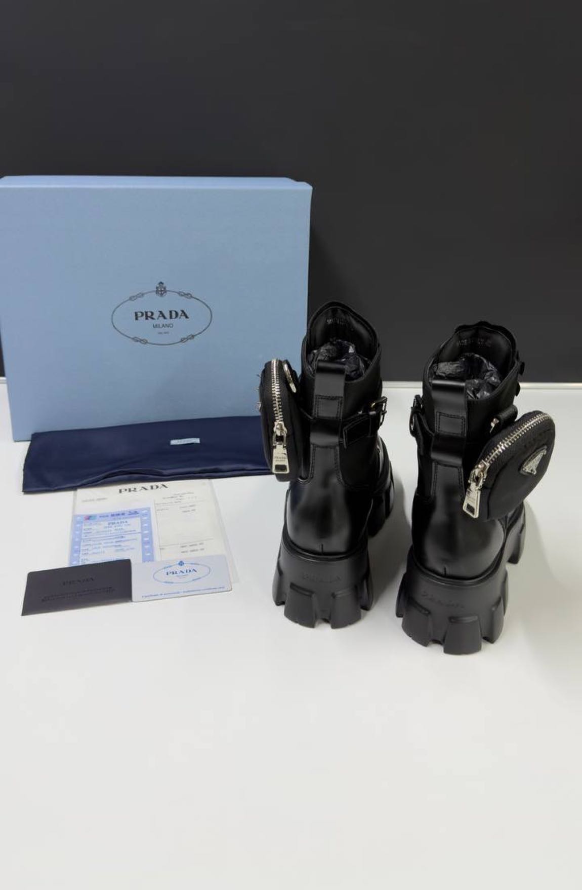 Prada Siyah Bot — görsel 3/5
