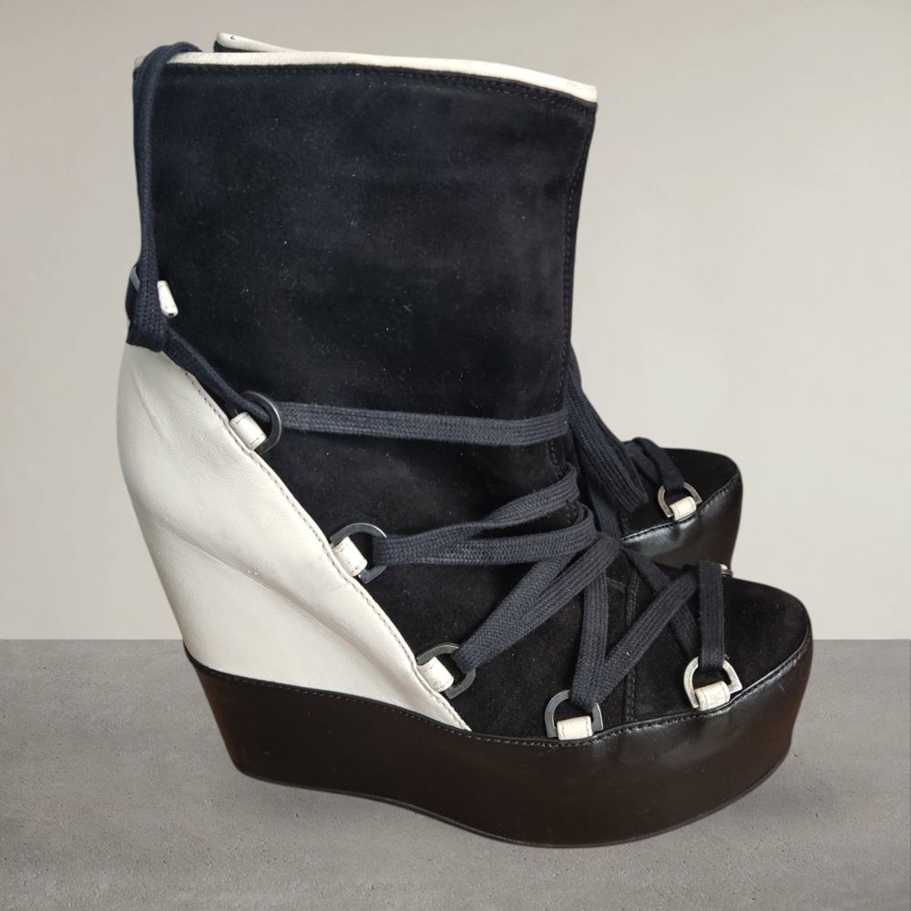 Alexander McQueen — görsel 6/6