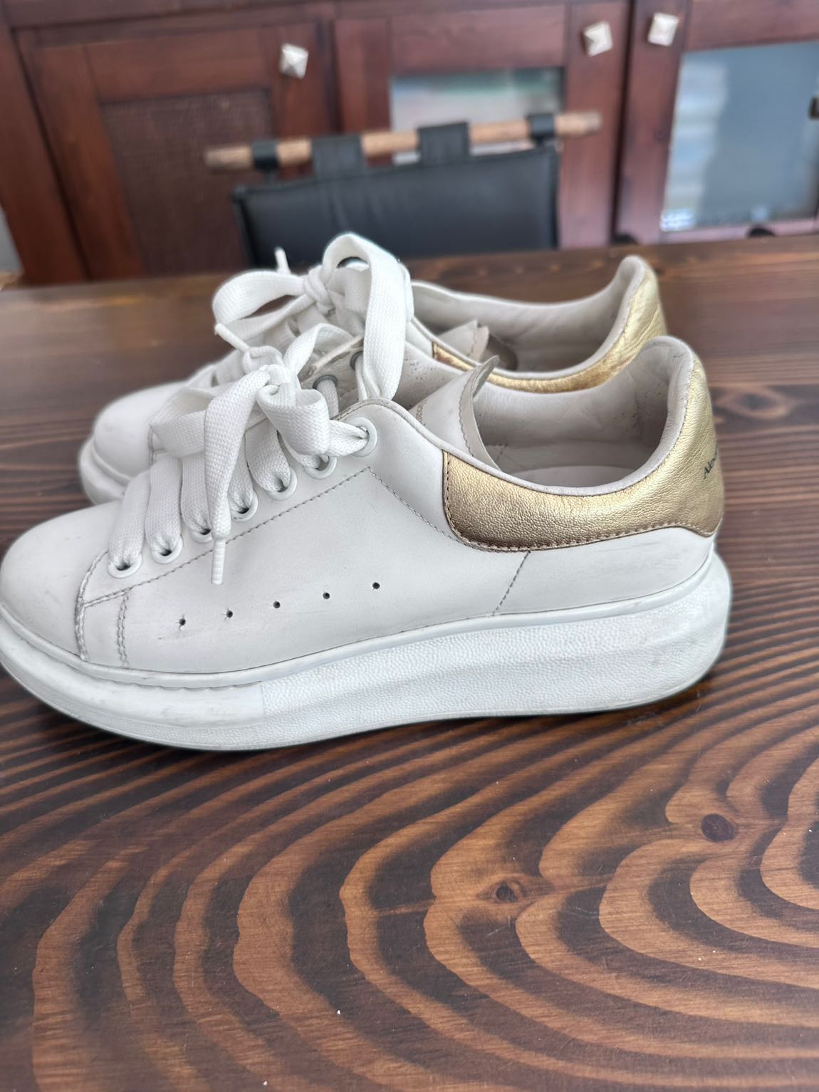 Alexander McQueen Beyaz Spor Ayakkabı — görsel 7/10
