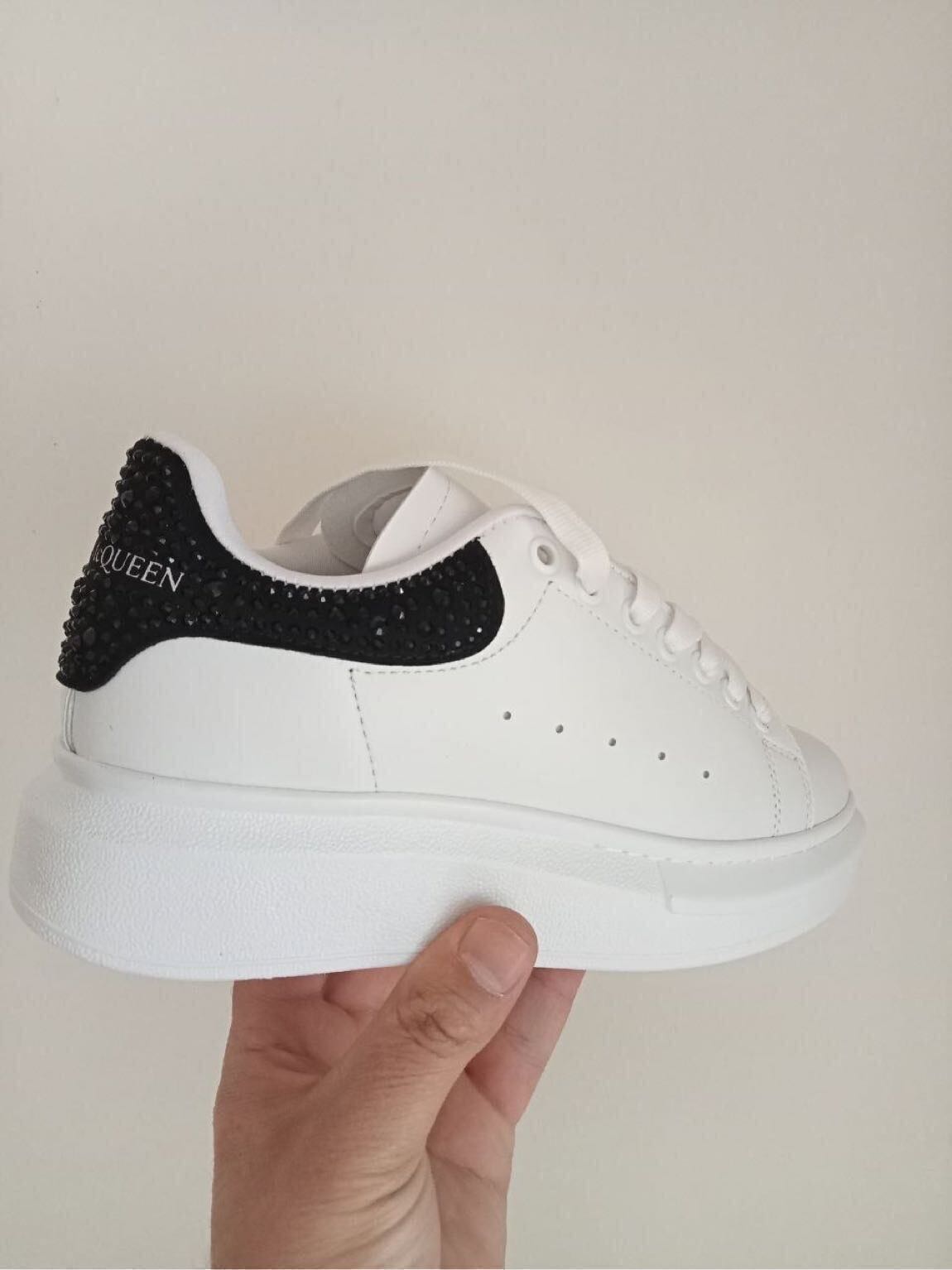 %100 DERİ İTHAL ALEXANDER MCQUEEN — görsel 6/8