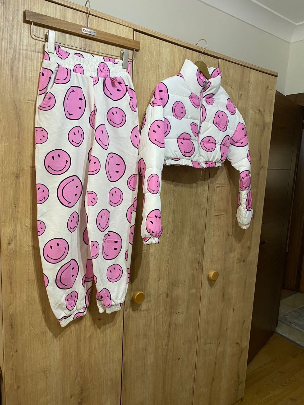 Bershka Smiley Baskılı İkili Takım — görsel 3/8