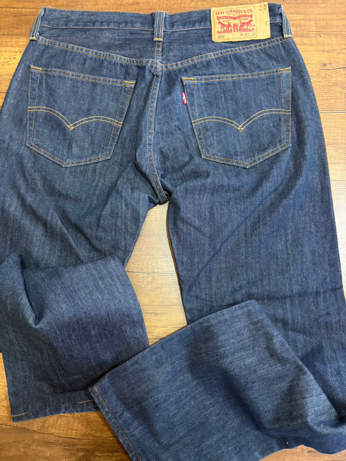 Levi’s 501 Koyu Lacivert Jean Pantolon — görsel 2/3