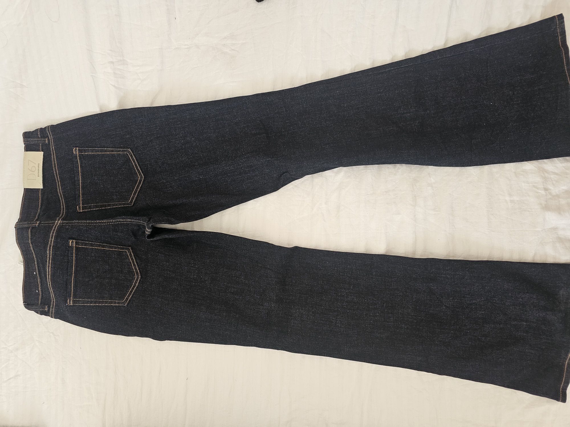 Stradivarius koyu lacivert bootcut jean — görsel 2/3