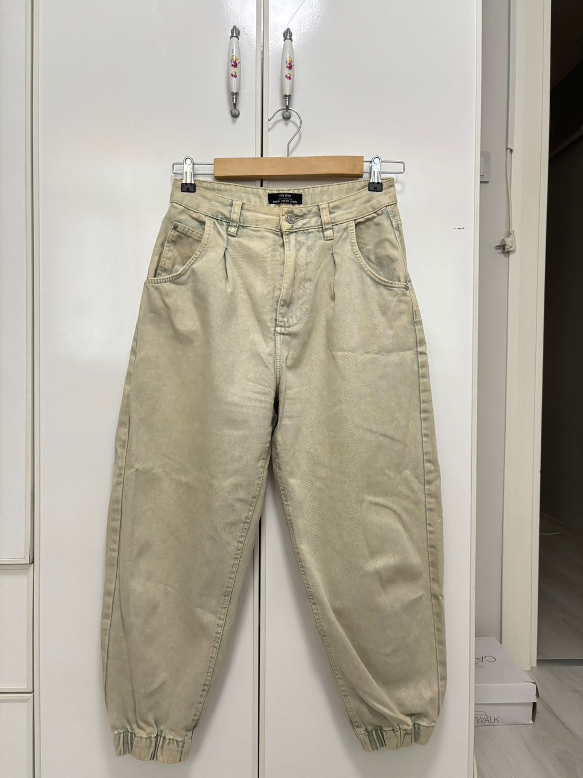 Bershka Kot Pantolon — görsel 4/6