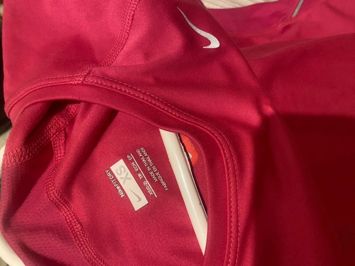 Nike üst Bu İlanda satılmıyor — görsel 4/6