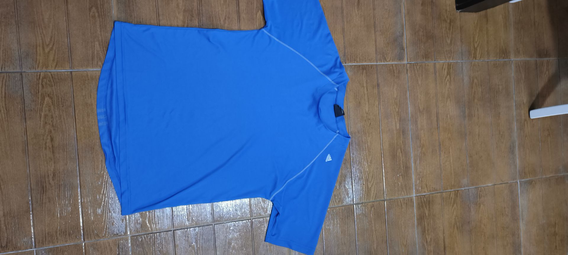 Adidas likralı tshirt.. — görsel 3/11