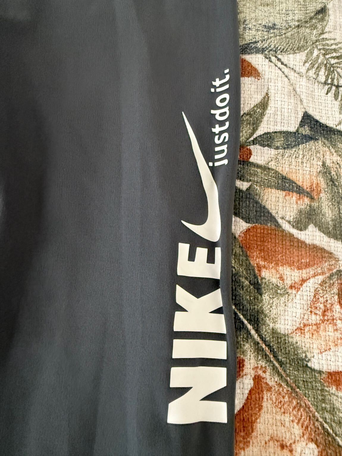 Nike Tayt — görsel 2/3