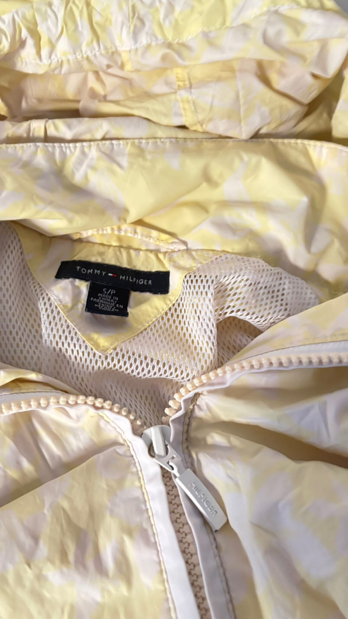Tommy hilfiger yagmurluk — görsel 3/5