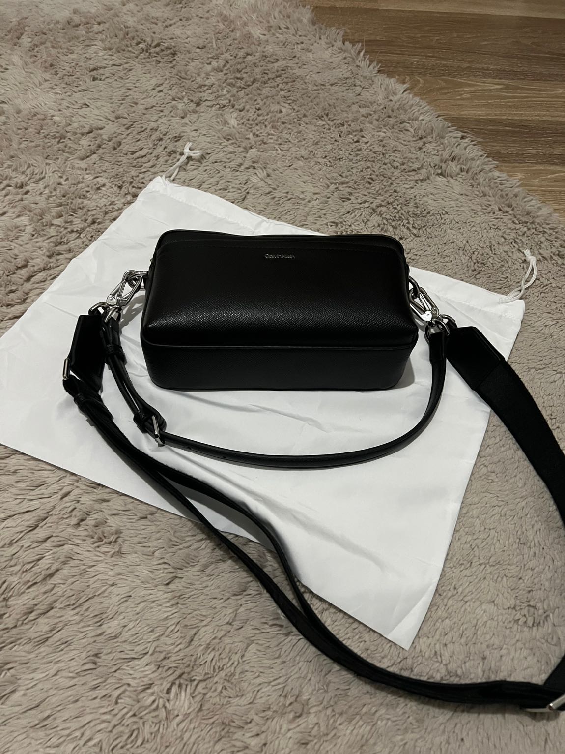 Calvin Klein Siyah Çapraz Askılı Çanta — görsel 10/10