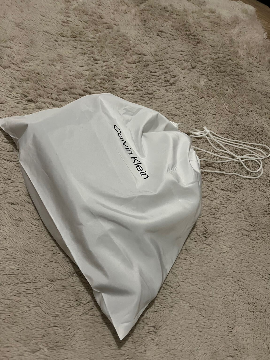 Calvin Klein Siyah Çapraz Askılı Çanta — görsel 7/10