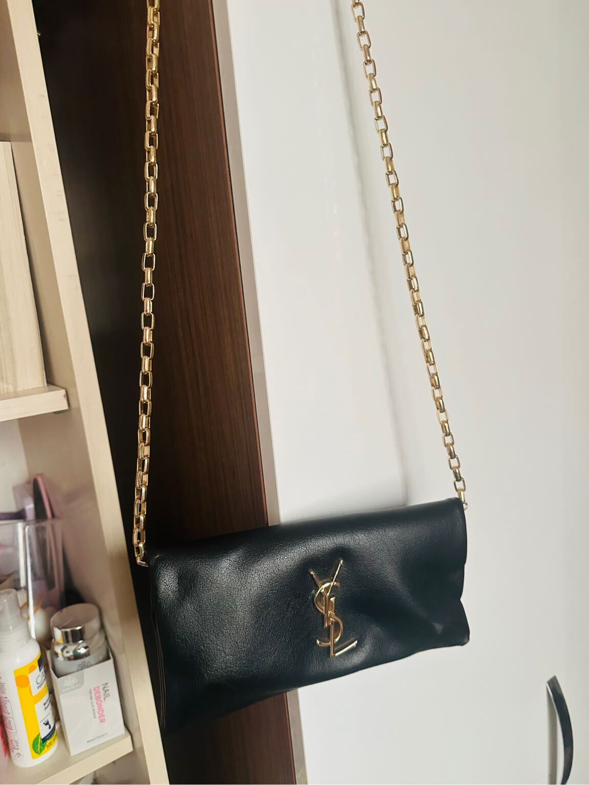 Yves Saint Laurent Siyah El Çantası — görsel 3/4