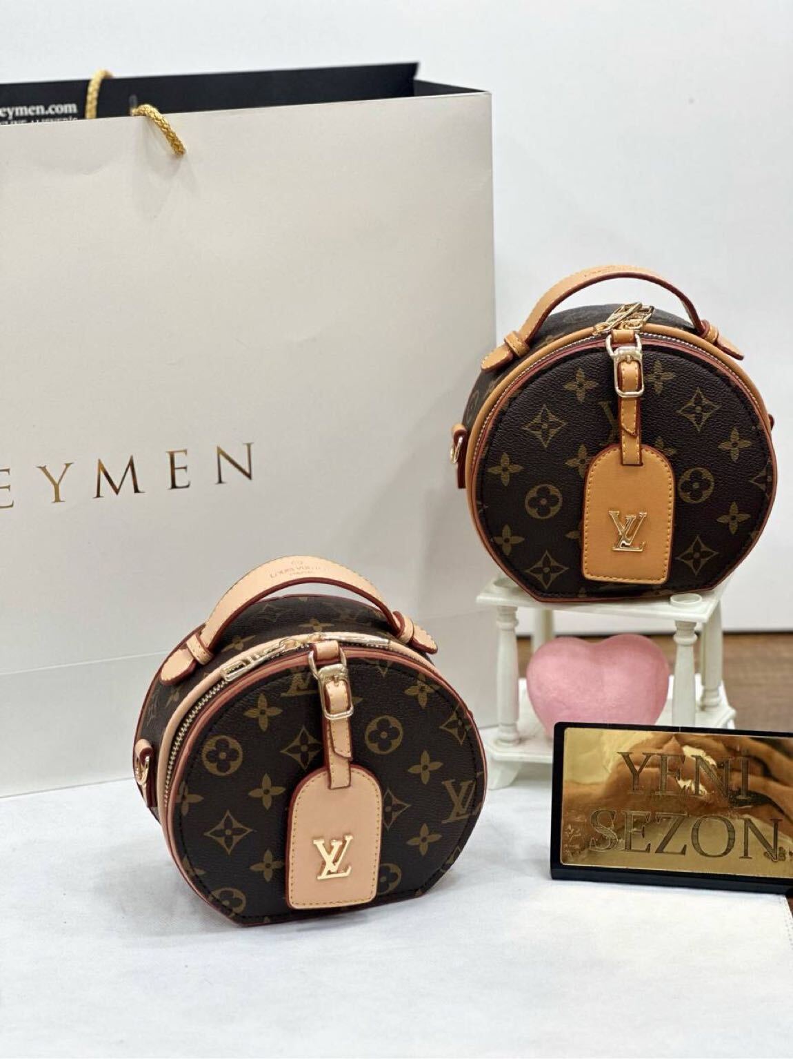 YSL Yuvarlak Çanta — görsel 11/11