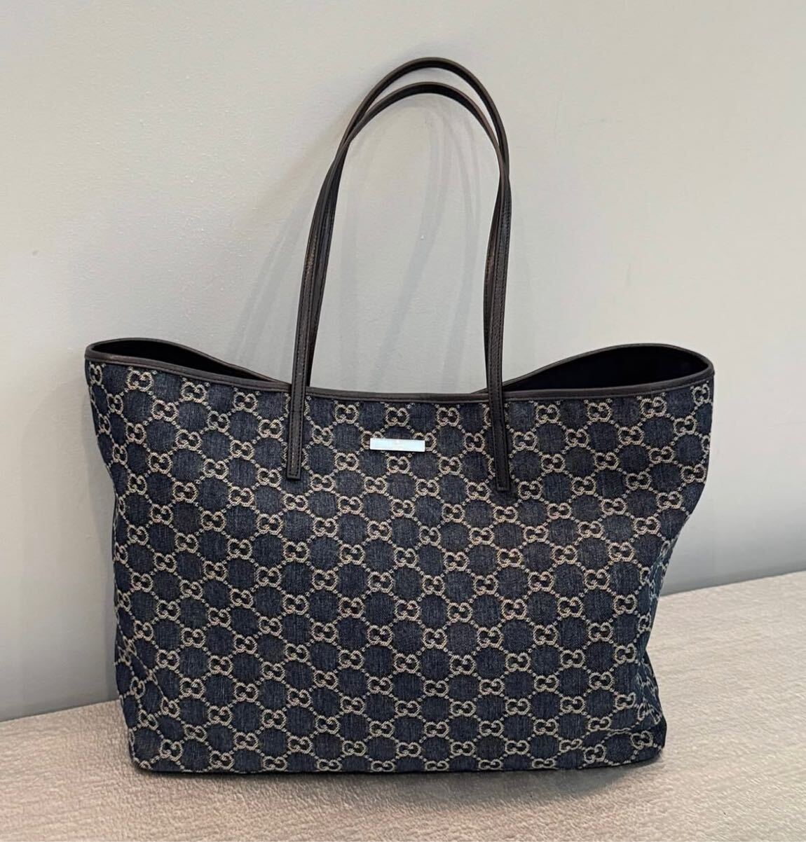 Gucc* monograme tote jean çanta — görsel 3/13