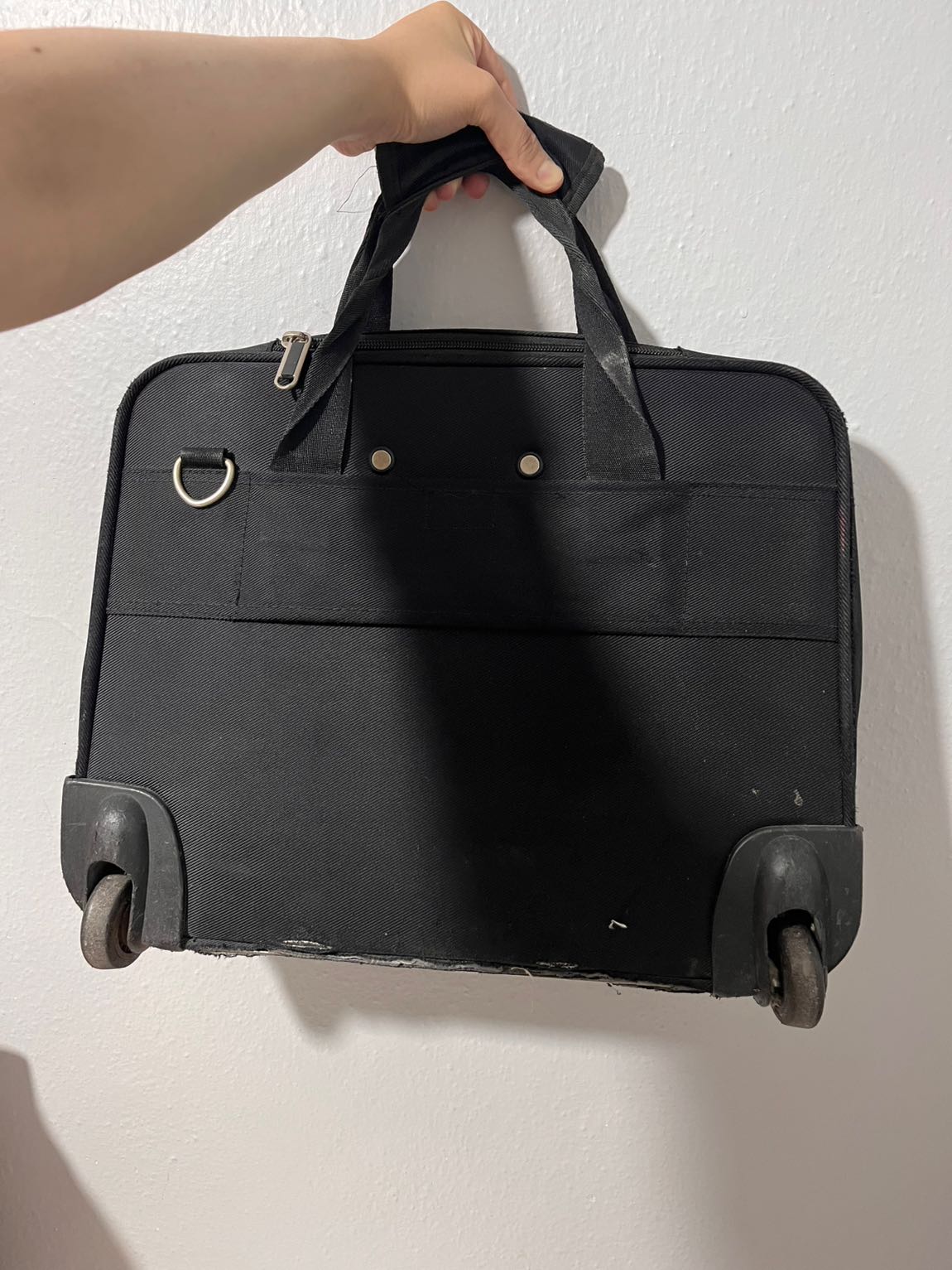 Siyah tekerlekli Laptop Çantası — görsel 2/5