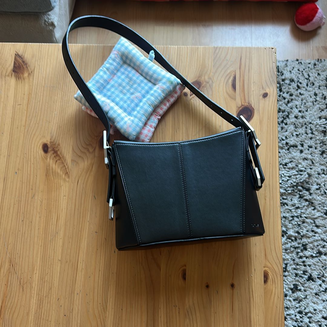 prev kiara midi — görsel 3/8