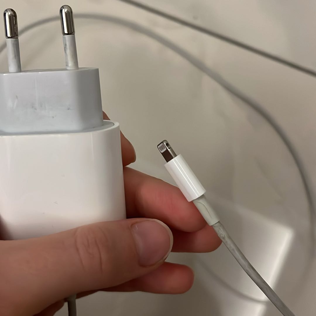 İphone şarj aleti — görsel 3/3