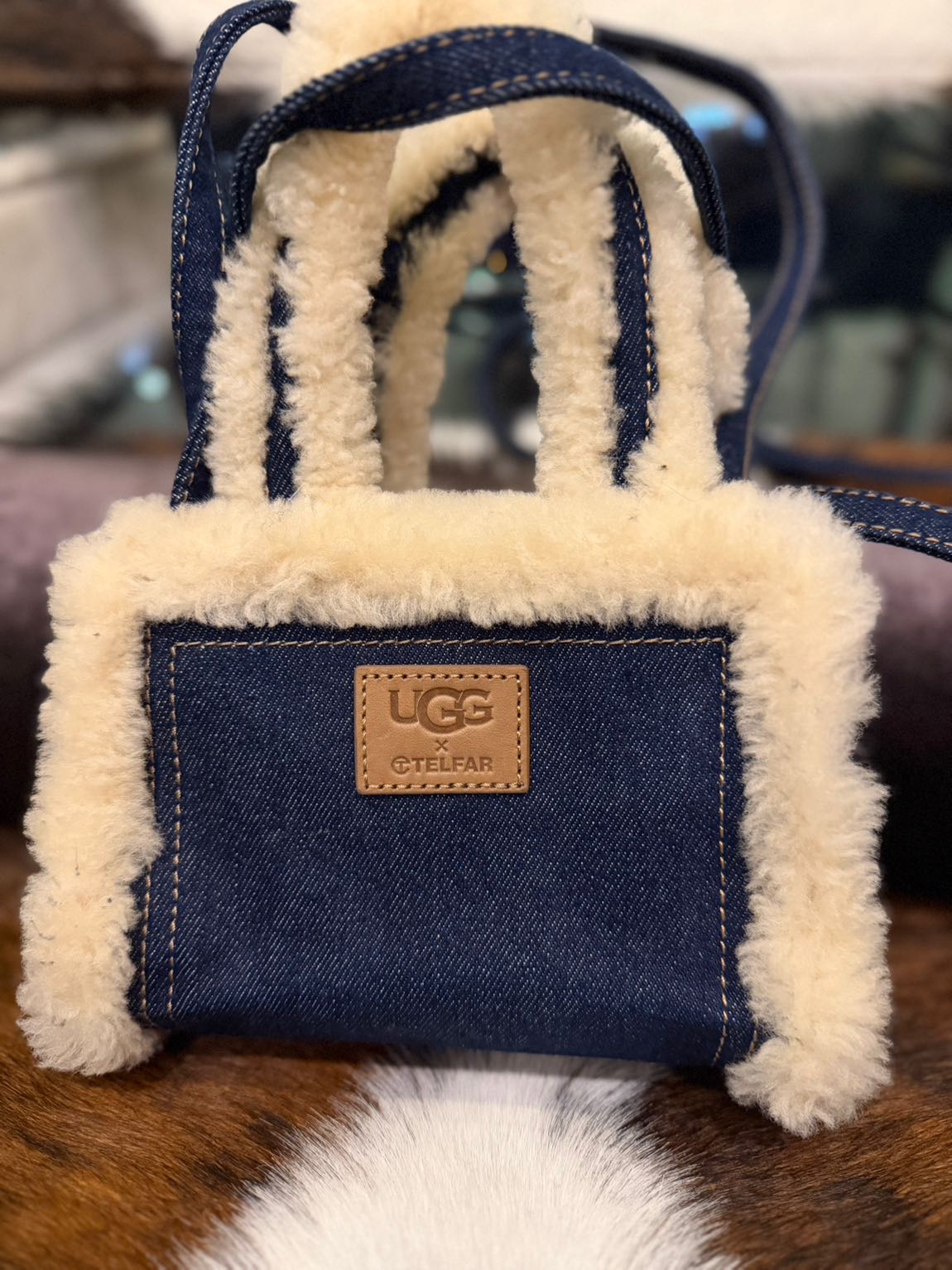 UGG ÇANTA — görsel 2/3